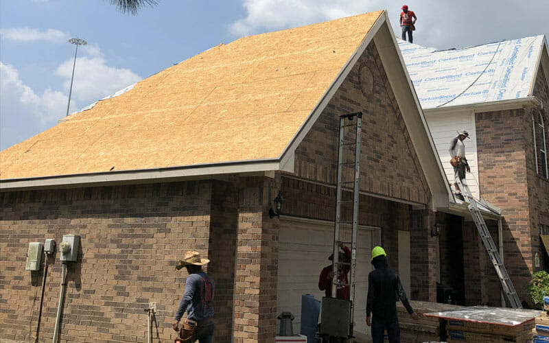 Certified roofing contractors in Meadows Place, TX